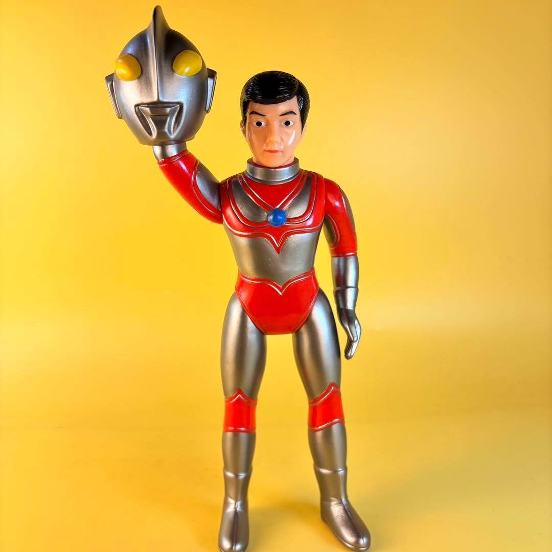 帰ってきたウルトラマン　面取れ　シルバー色　大　ソフビ　ブルマァク