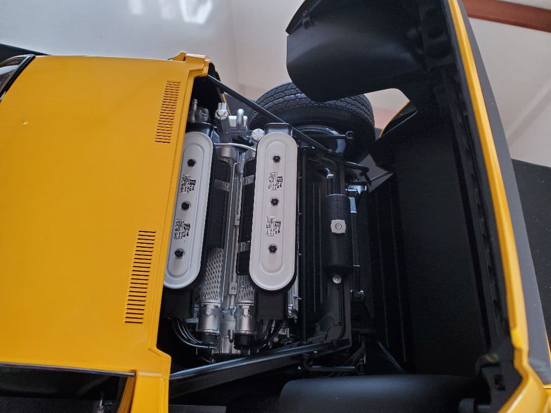 アシェット完成品　ランボルギーニ ミウラ S イエロー