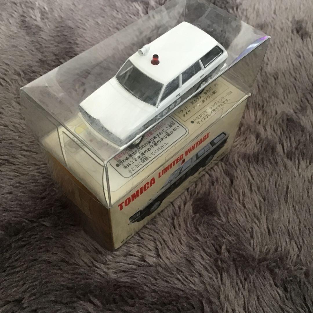 TOMICA LIMITED VINTAGE ブルーバードバン　パトロールカー