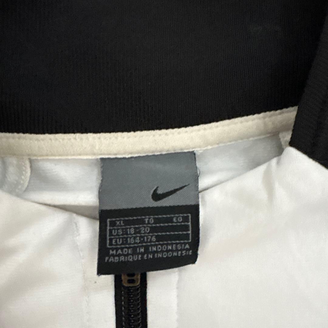 ユヴェントストラックジャケット