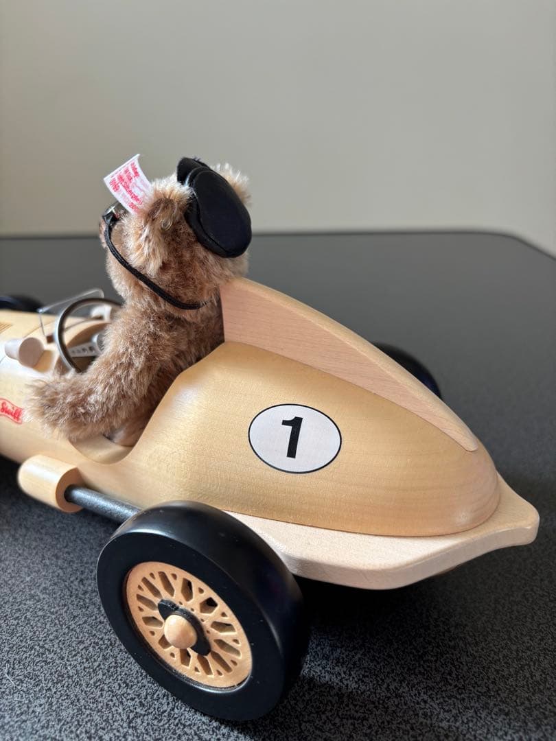 シュタイフ　メルセデス・ベンツ　コラボ　レーシングカー　テディベア