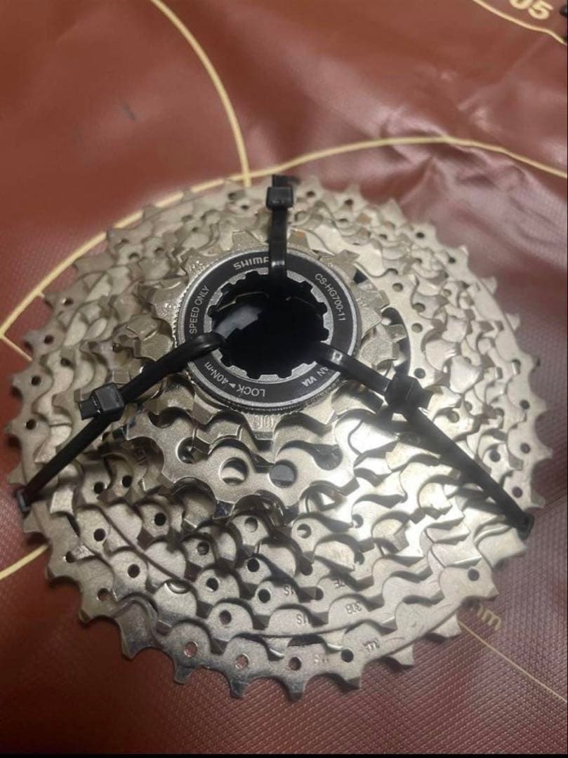 ほぼ美品 シマノ105 油圧ディスクコンポセット+ アルテグラ前後ブレーキ付き