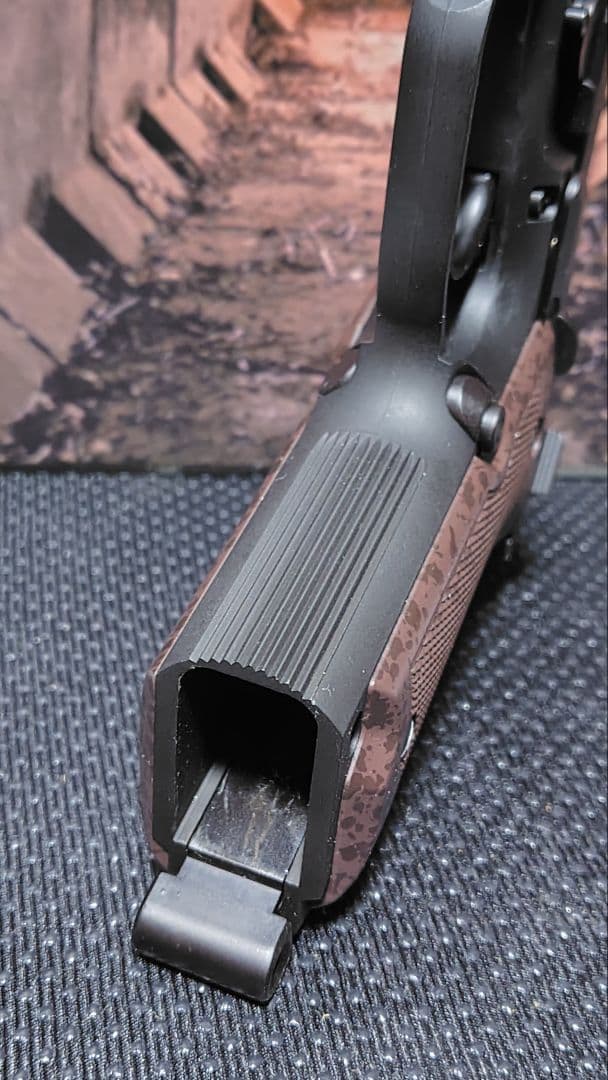 KSCベレッタ 93Rモデルガン、特典　Cテック中空デトネーター新品付お買い得