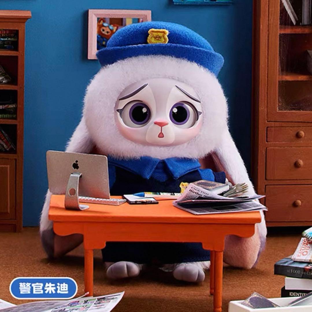 MINISO ディズニー　ズートピア　マスコット　ジュディ ニック 警官　2点