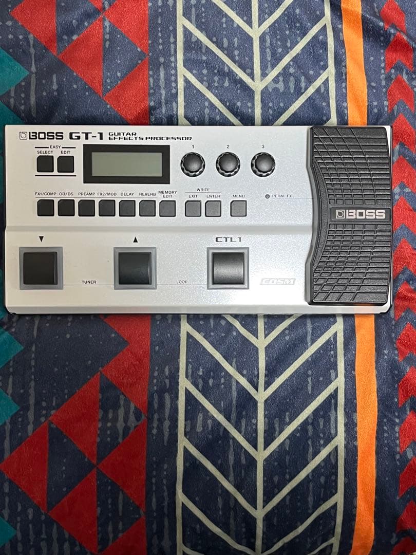 BOSS GT-1 エフェクター 本体と教科書付き