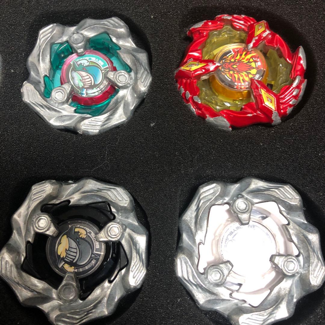 ベイブレードx ギアケース付きまとめ売り　現状品