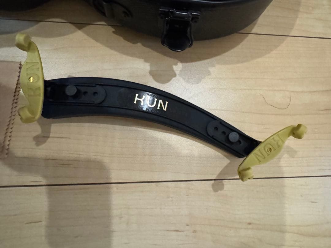 【美品】ヤマハ　YAMAHA サイレントバイオリン　YSV104 RD