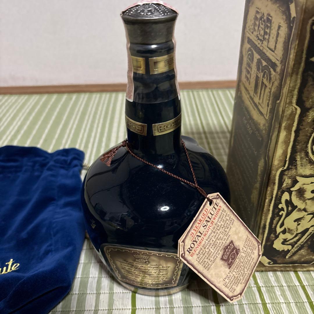 シーバス　ロイヤルサルート21年　陶器ボトル　700ml