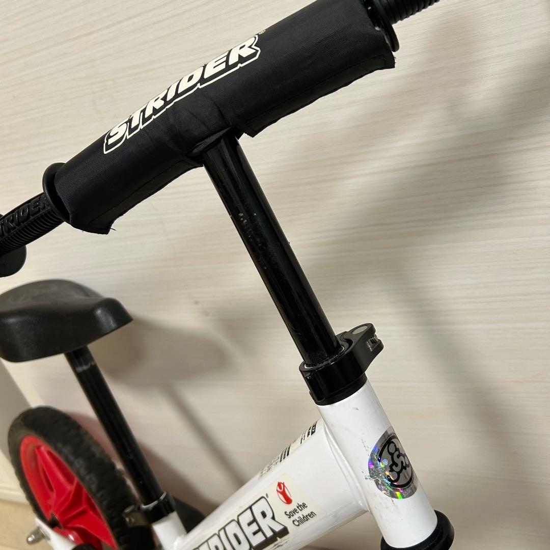 STRIDER ストライダー　12インチ ホワイト/レッド