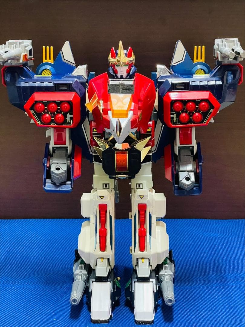 熱血最強ゴウザウラー　ゴウザウラー マグナザウラー グランザウラー ゴウザウラー