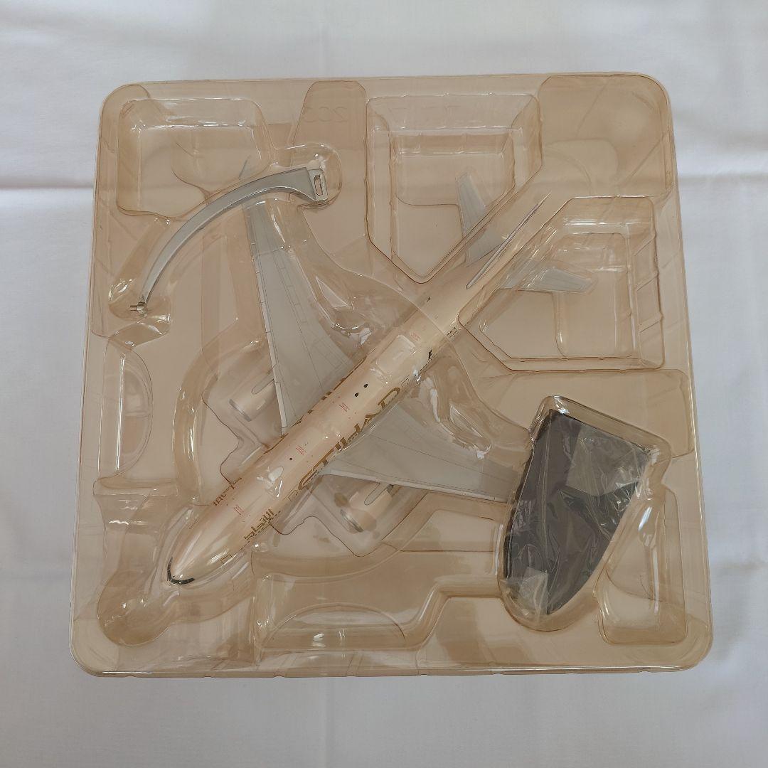 エティハド航空　BOEING 777-200LR　1/200スケール