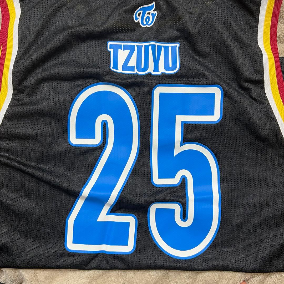 TWICE READY TO BE ユニフォーム ツウィ