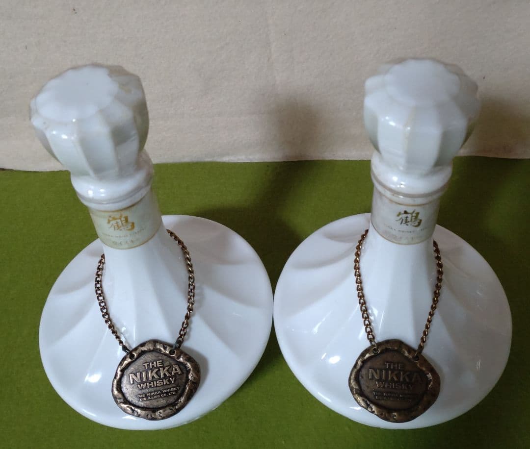 ニッカウヰスキー鶴 陶器ボトル 2本セット