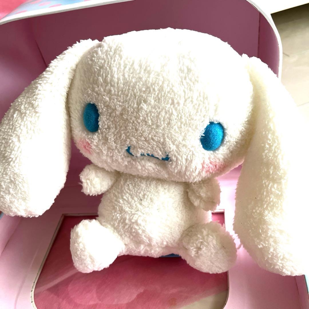 シナモロール　シナモン　10周年　シリアルナンバー　ぬいぐるみ♡