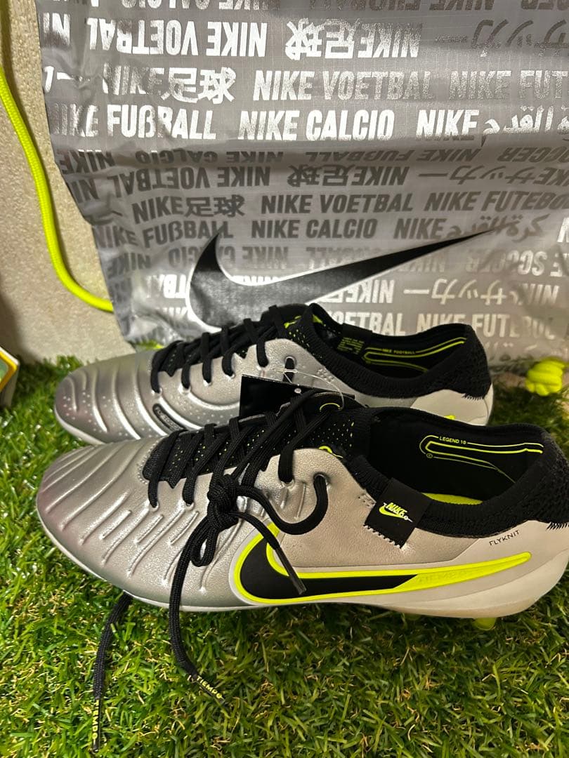 新品未使用NIKE ティエンポ エリート AG-PRO 25.5cm今日限定価格