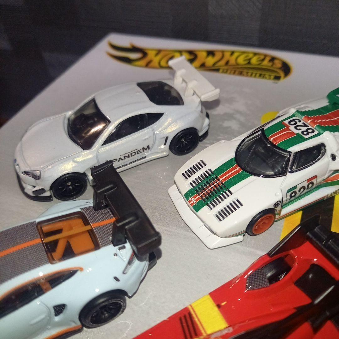 ホットウィール フェラーリ499PポルシェGT3R992 BRZ 