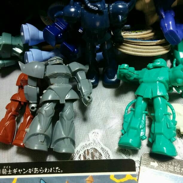 sdガンダム？　ガチャガチャなど