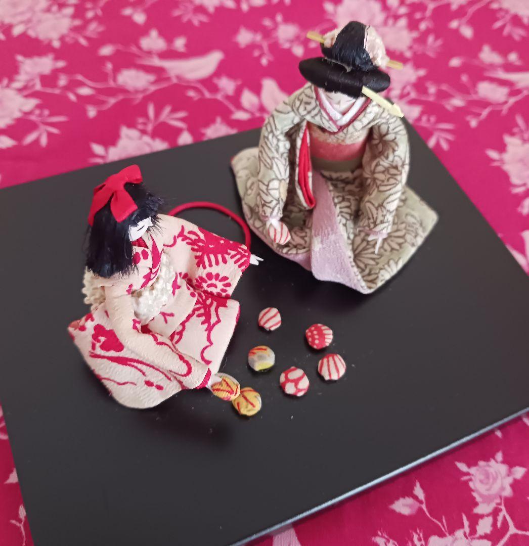 芦屋 ちぐさ人形「お手玉遊び」