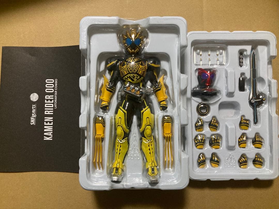 真骨彫　仮面ライダーオーズ　ガタキリバ　ラトラーター　シャウタ　サゴーゾ