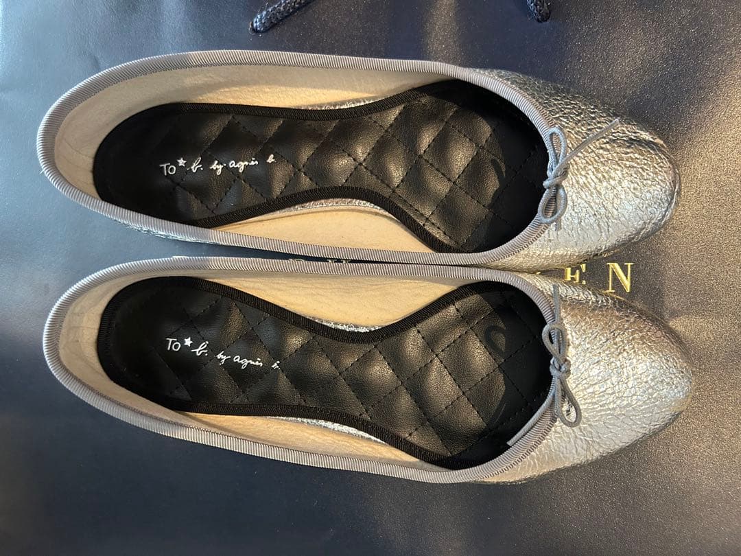 アニエスベー　シルバーフラットシューズ