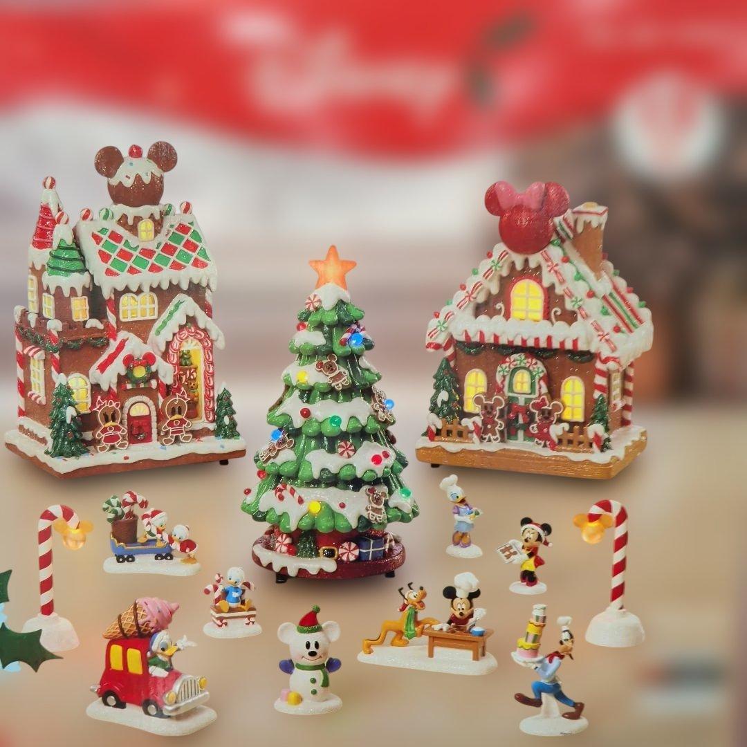 ディズニー 　クリスマス　ヴィレッジ　13ピース　コストコ