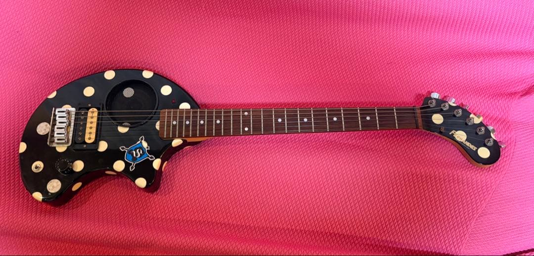 フェルナンデス　Zooさんギター　ランディローズモデル