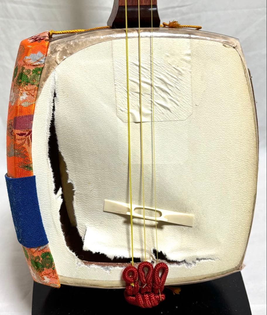 【皮破れ有】三味線セット 太棹 東さわり 三つ折れ バチ/カバー/ハードケース