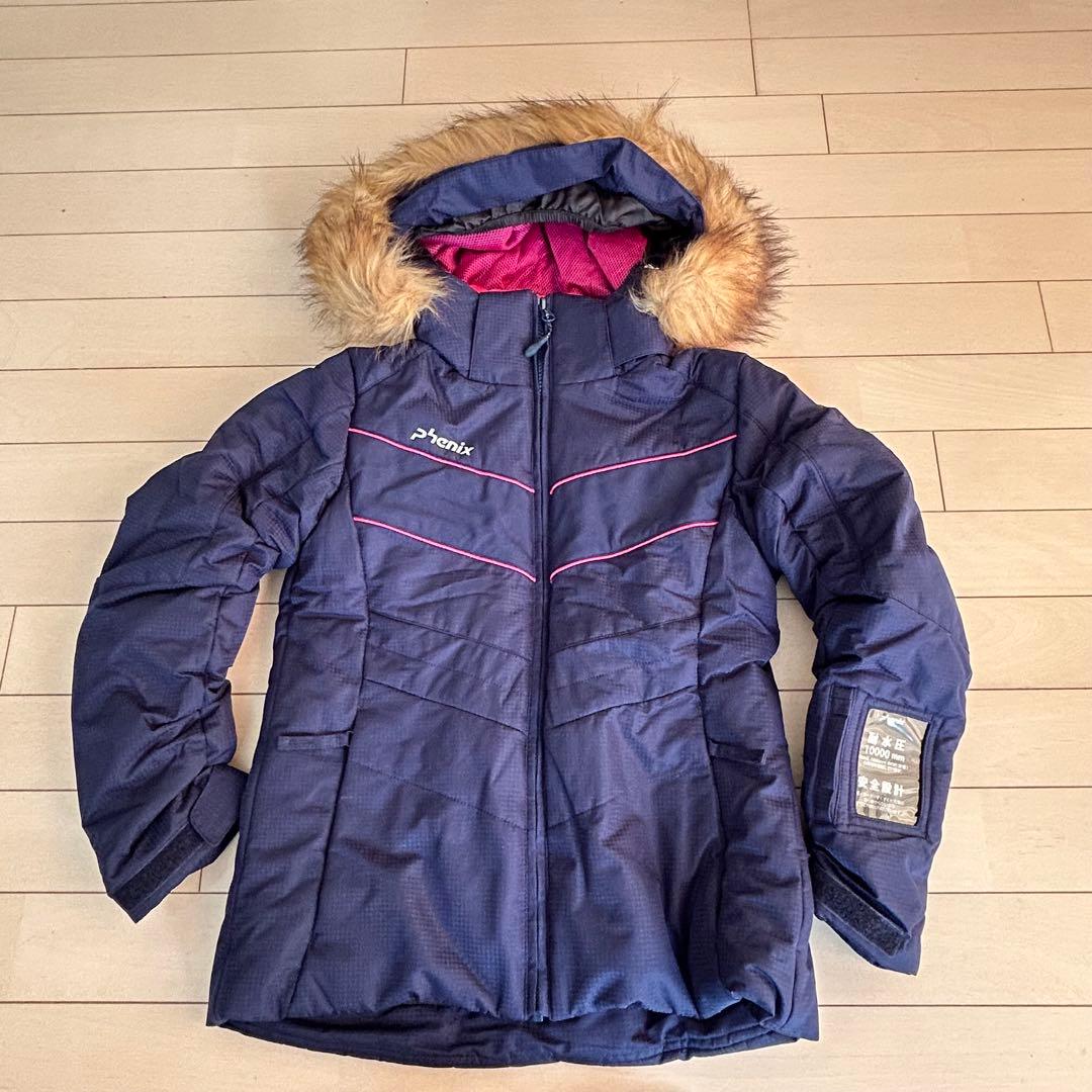 【即日配送＆送料無料】 未使用＆半額phenix スキーウェア 子ども用 150