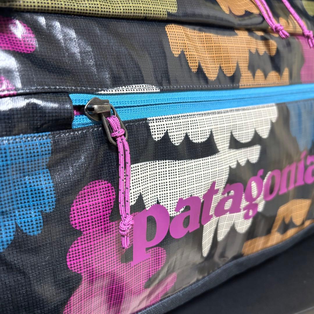 【限定柄】 パタゴニア ブラックホール ダッフル 55Lカモフラージュ 未使用品