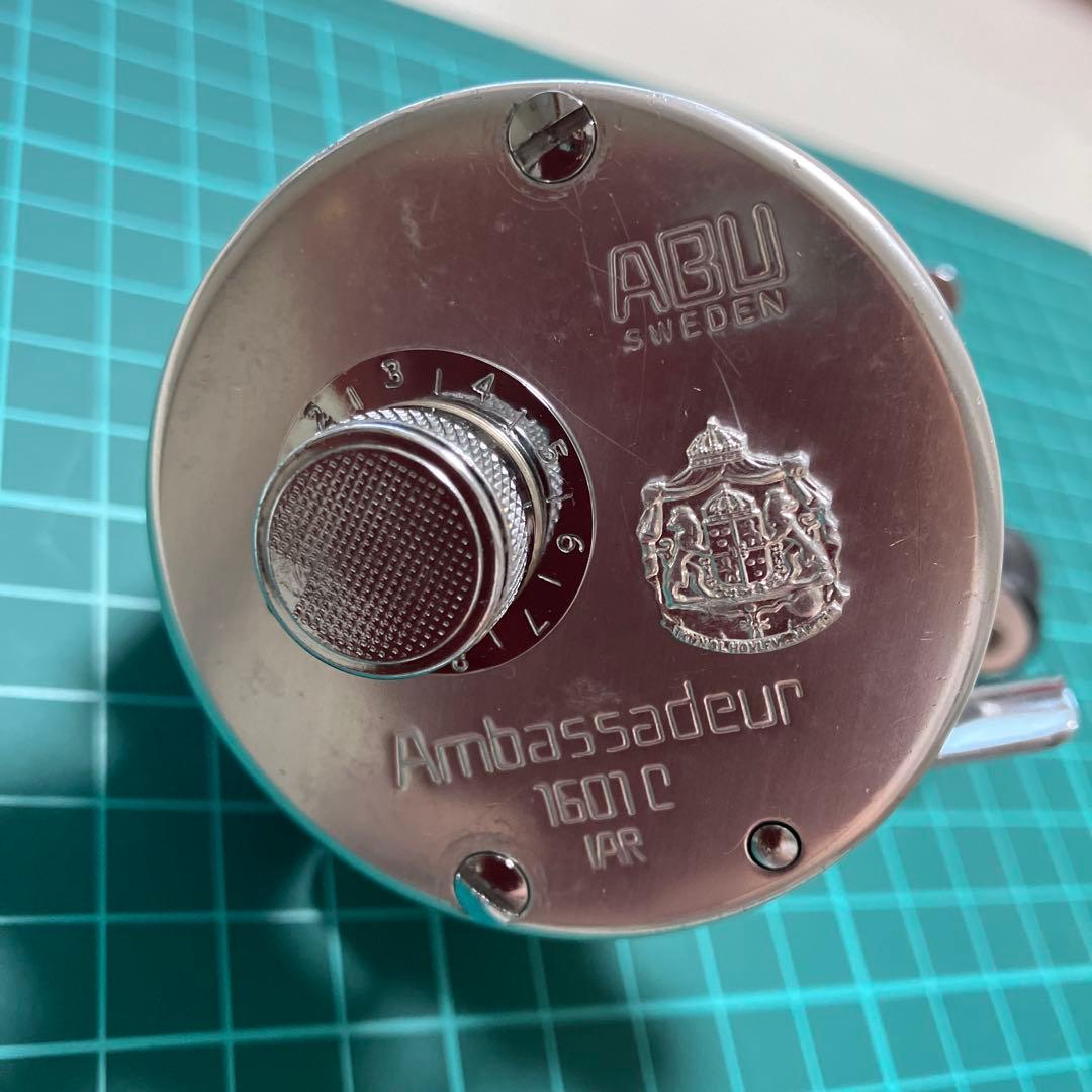 ABU Ambassadeur 1601 C IAR ベイトリール 左ハンドル