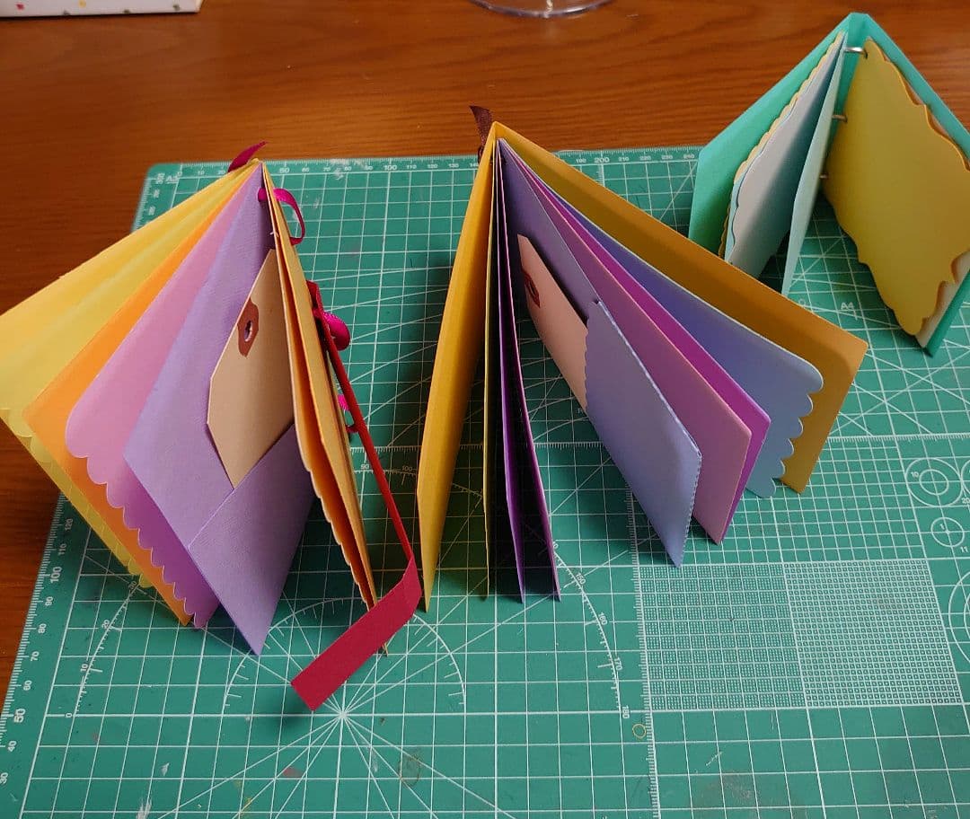 ミニアルバム カッティングダイ 17枚セット