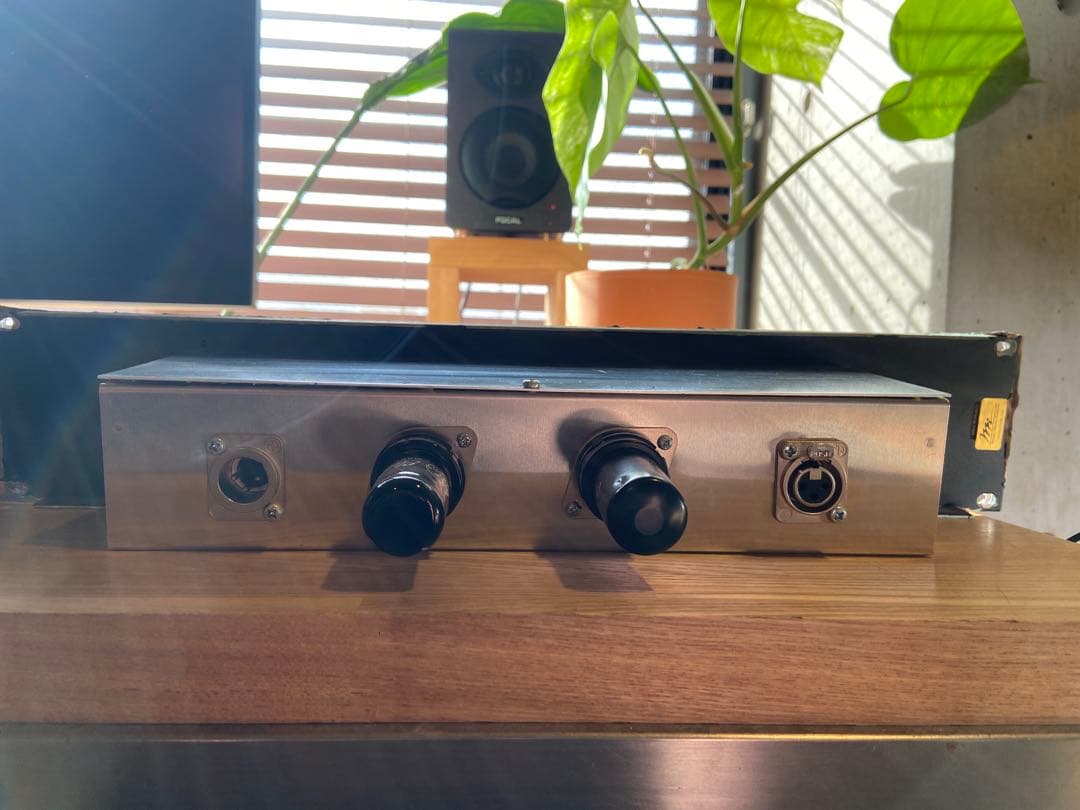 skのアンプ　真空管マイクプリアンプ Gates SA-70 塗装あり