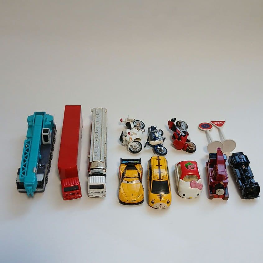 トミカ 大量 まとめ売り 110台