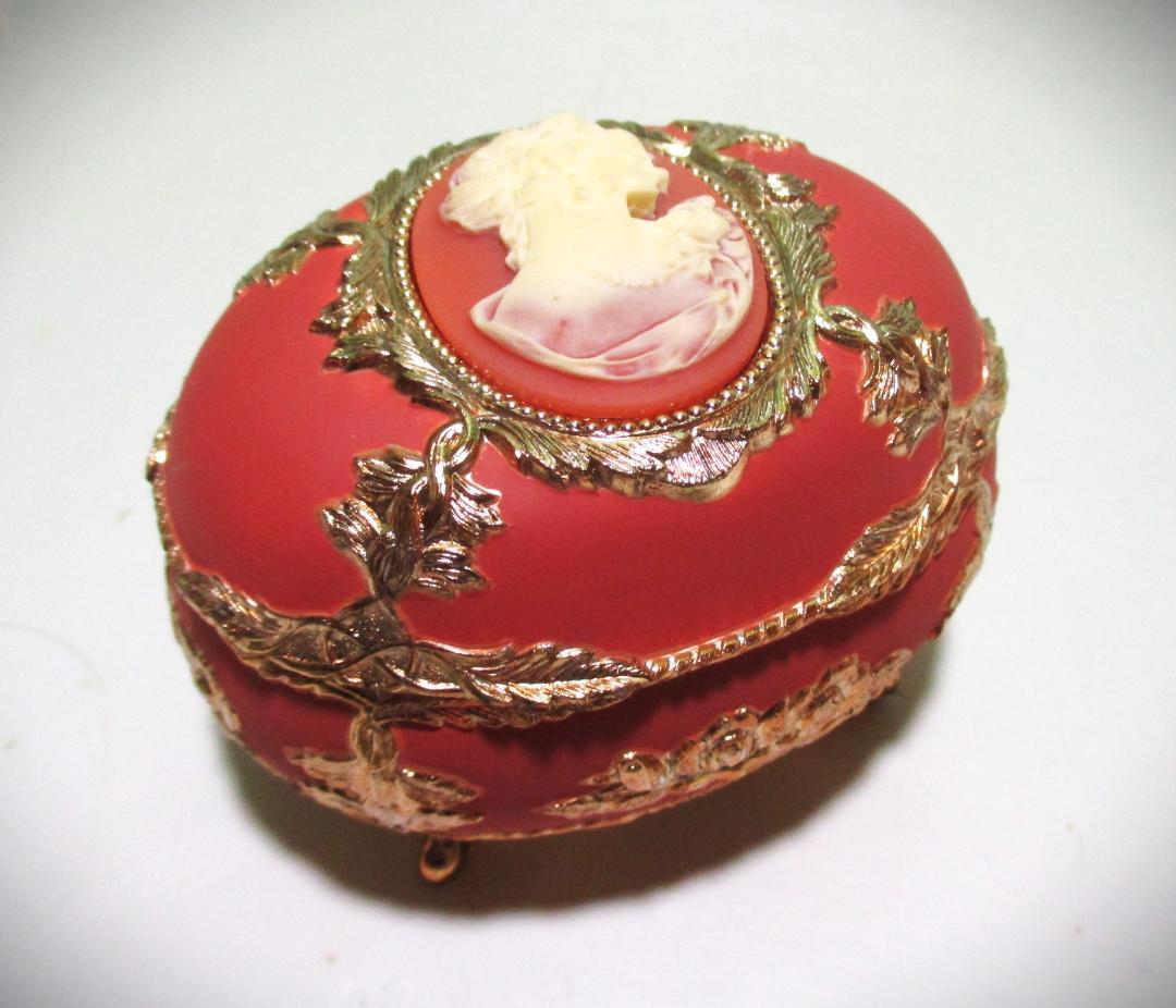 ★新品保管品　ロココ調　小物入れ　アンティーク調　ジュエリーケース★