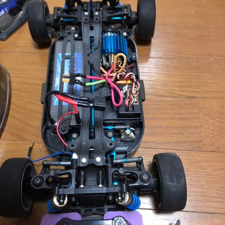 バッテリーラジコン