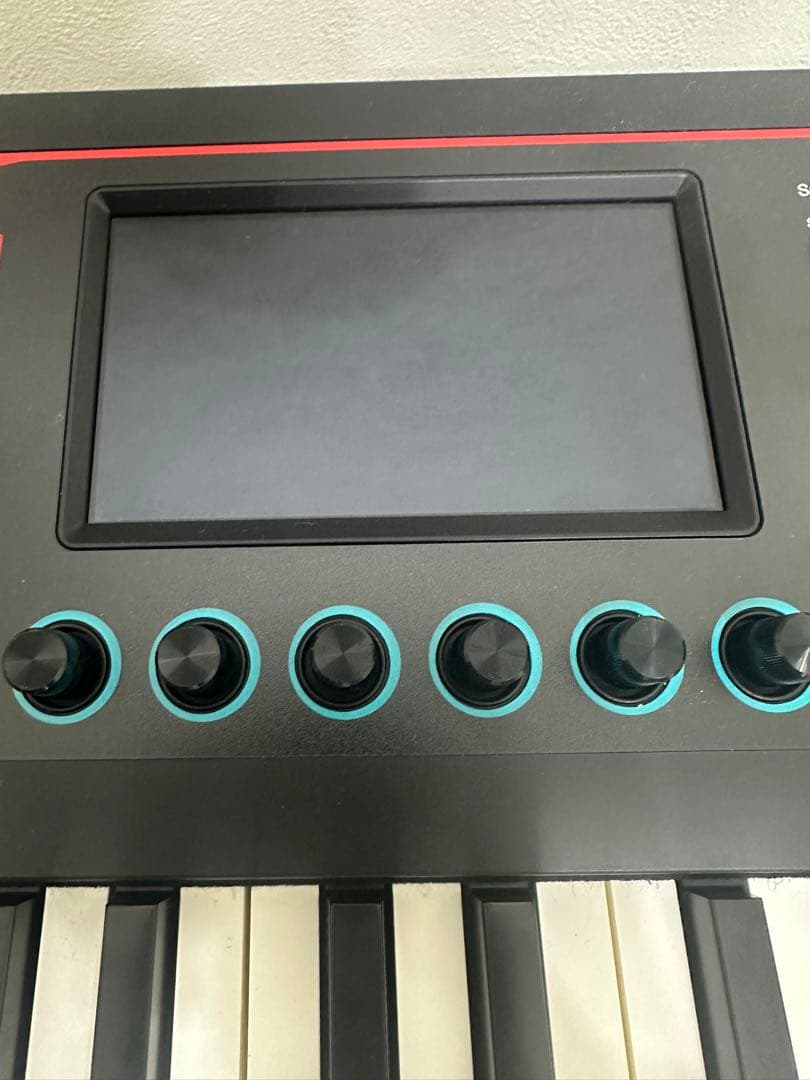 Roland FANTOM-08 シンセサイザー