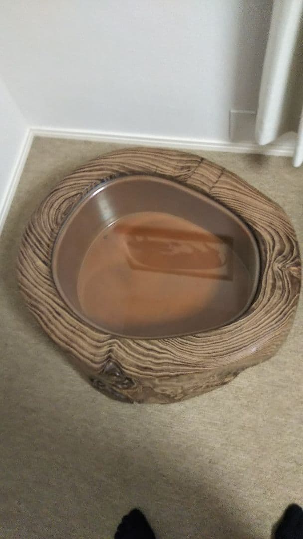 屋久杉をくり抜いたテーブル 丸火鉢