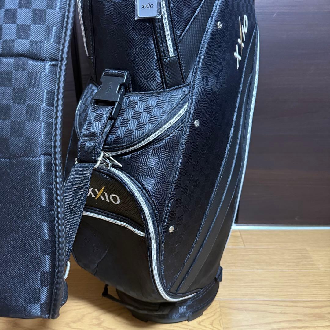 XXIO キャディバッグ チェック柄 ブラック ゴルフバッグ