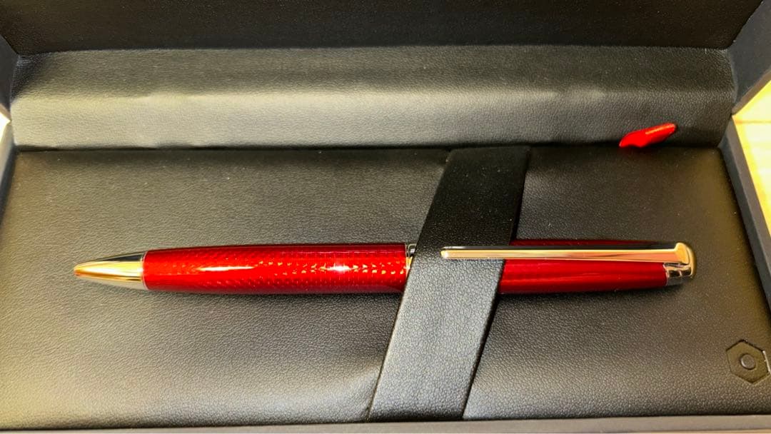 CARAN D'ACHE カランダッシュ レマン ルージュカーマイン ボールペン