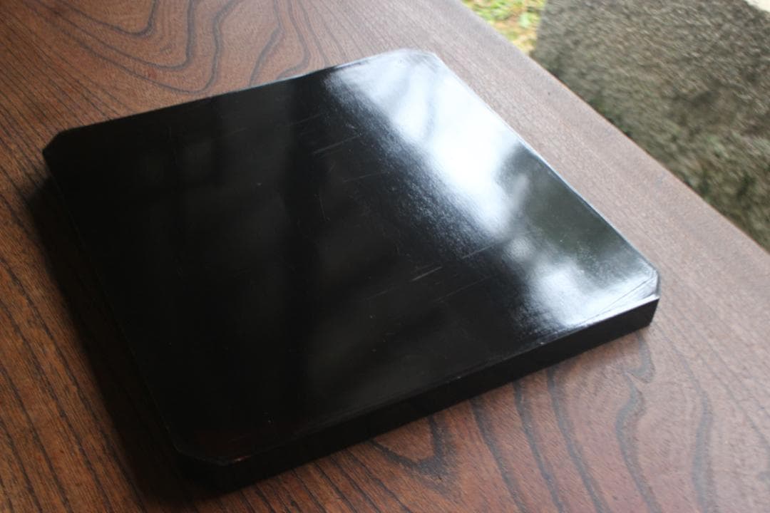 時代逸品！端正な黒漆に優美な木芙蓉文の映える隅切四方折敷（検京塗吉野塗お盆お膳