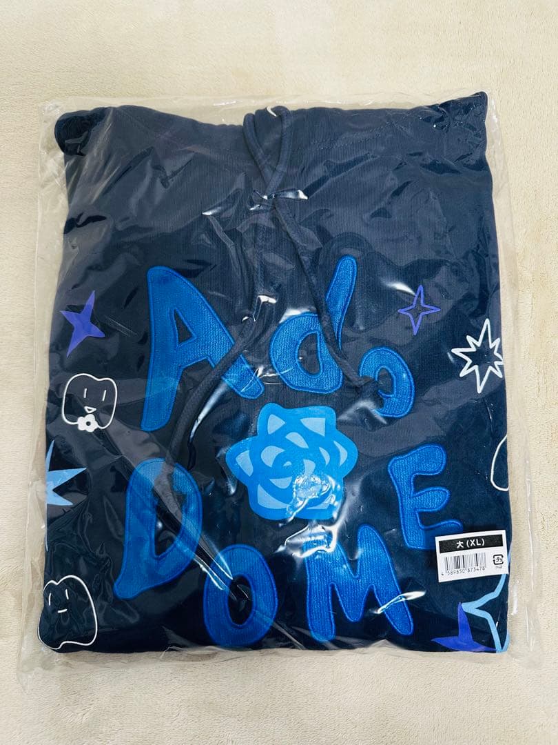 Ado ファッショナブルフーディーXLドームツアー 2025 よだか