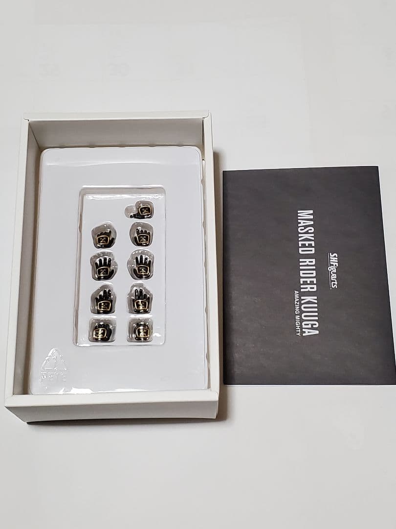 【エキ】S.H. Figuarts 真骨彫製法 仮面ライダークウガ 4体