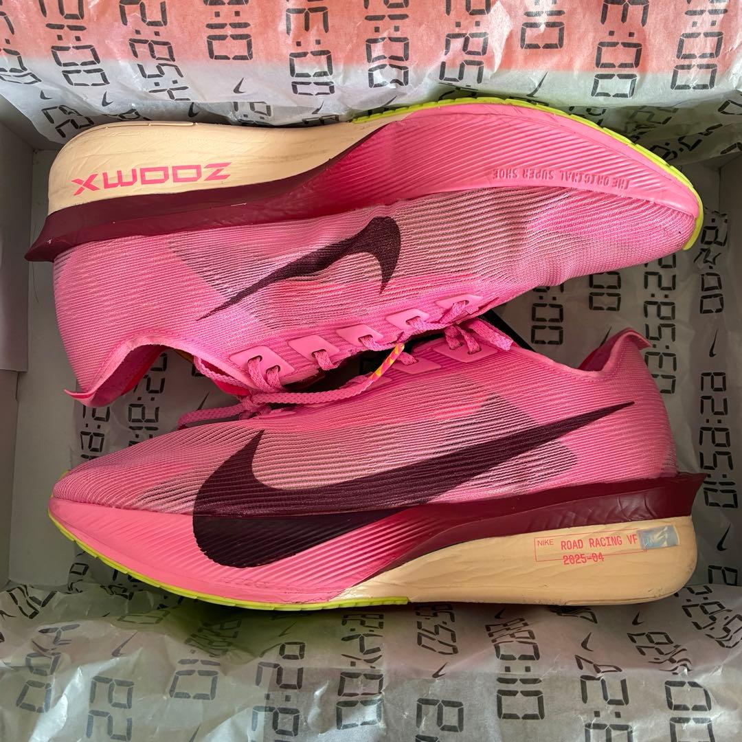 【美品】NIKE ヴェイパーフライ ネクスト%4 ウィメンズ 25.0cm