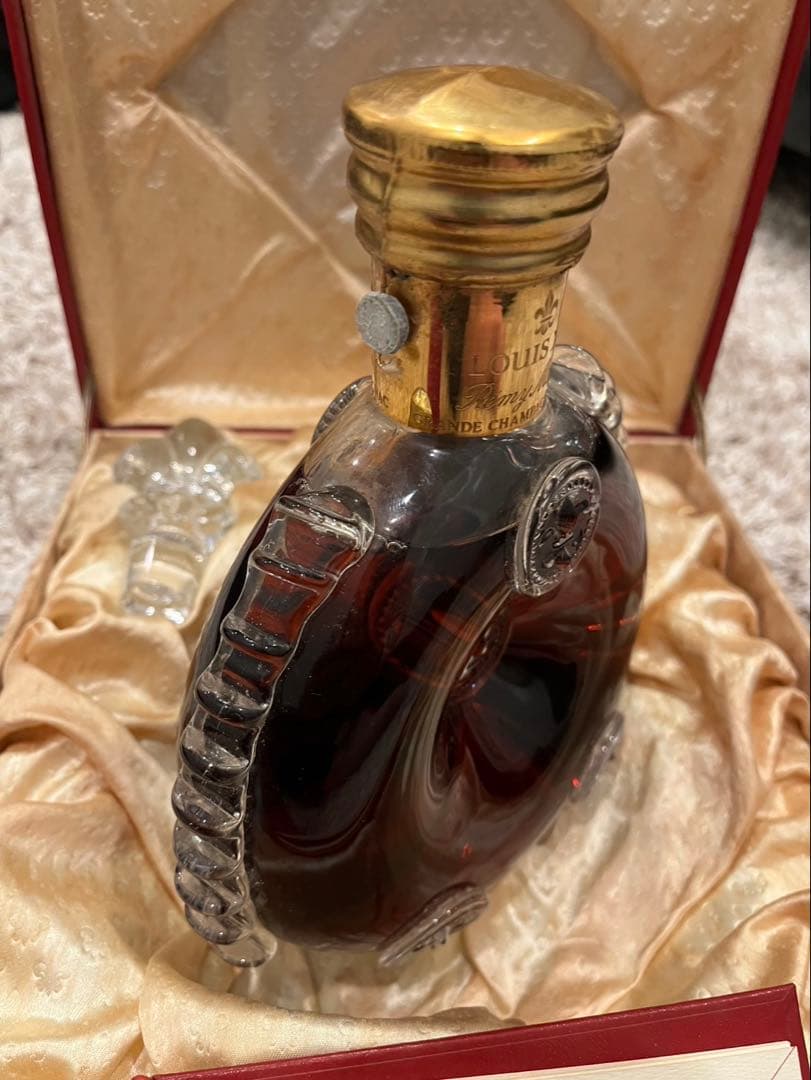 ❤️最終値下げ‼️REMY MARTIN LOUIS XIII金キャップ 四角形箱￼