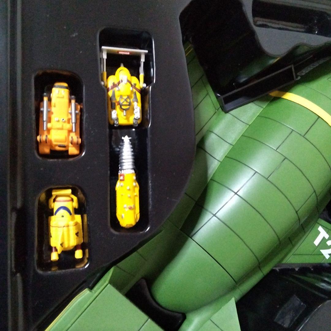 海洋堂 サンダーバード2号 別サイズ機種つき