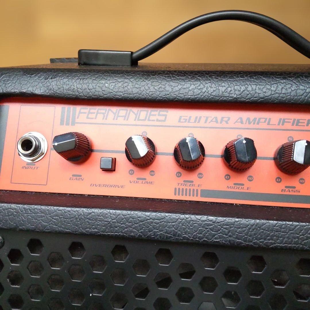 値下げ！Selderエレキベース Fernandes20W大型アンプ セット