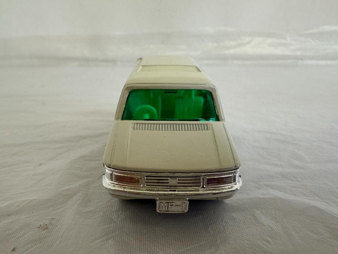 トミカ 黒箱 日本製 レトロ トヨタ ダイナ JAF レッカー トヨタ MP-1