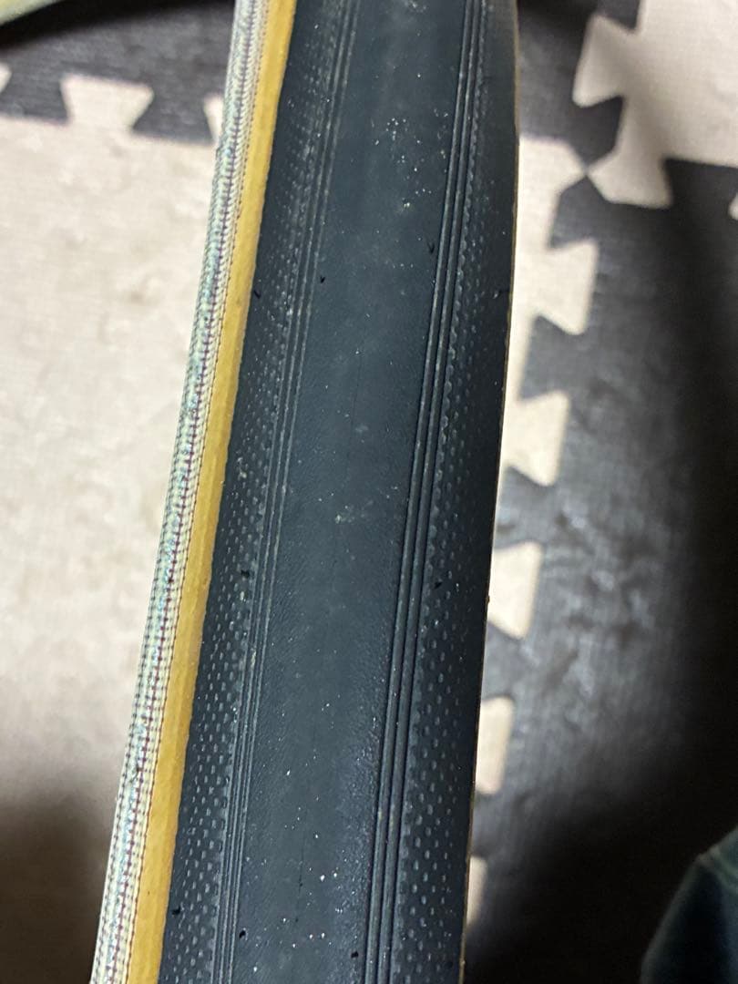 ほぼ新品　ボントレガー Aeolus RSL TLRロードタイヤ　28C セット