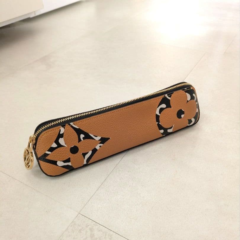 ルイヴィトン LOUIS VUITTON ペンケースジャイアントモノグラム