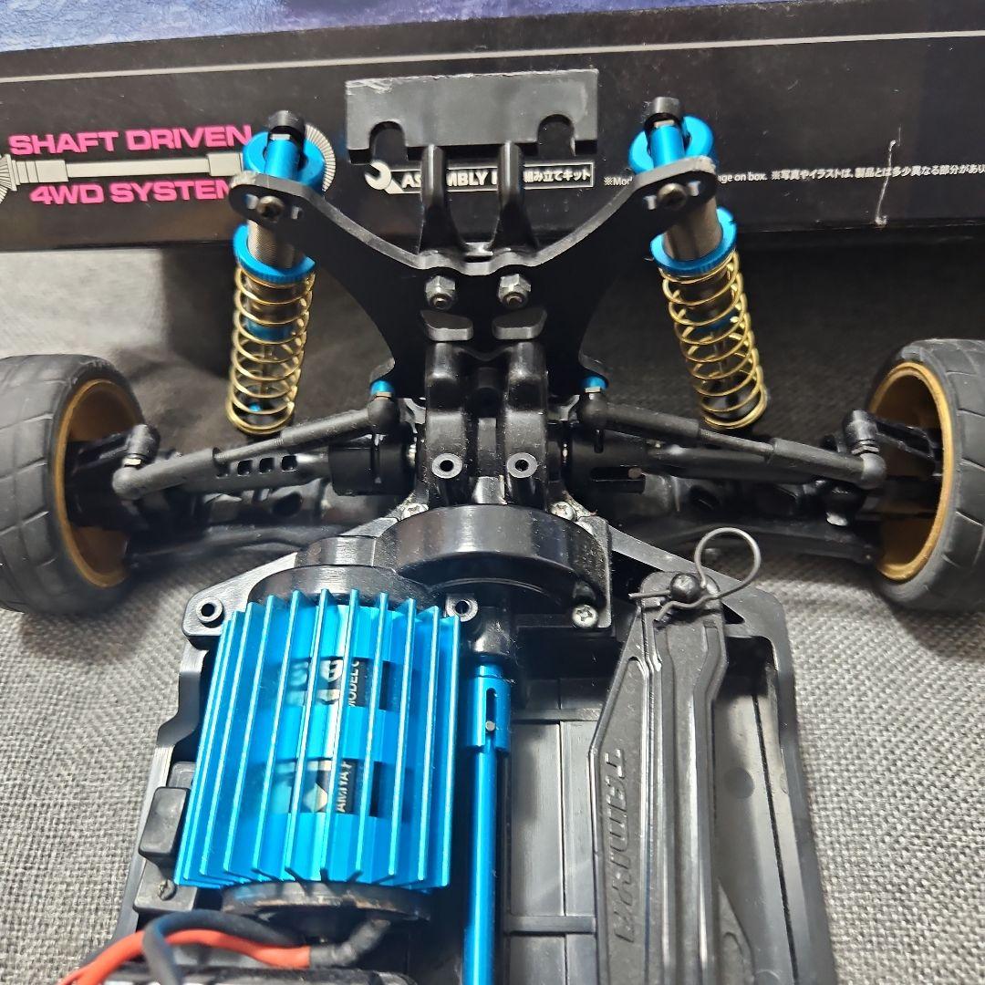 タミヤ　TT-02B　 ネオスコーチャーBT3本Bチェッカー付き　オプション多数